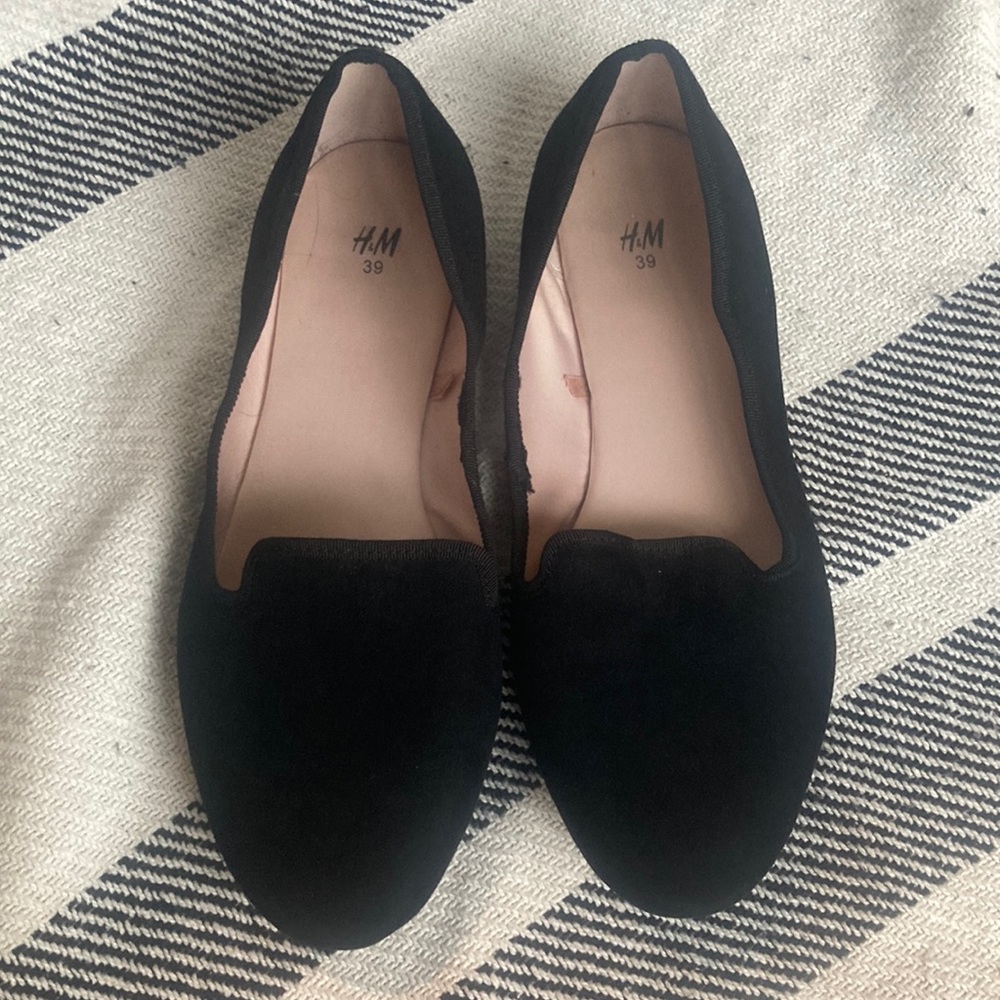 H&M Black Flats Women’s 8.5